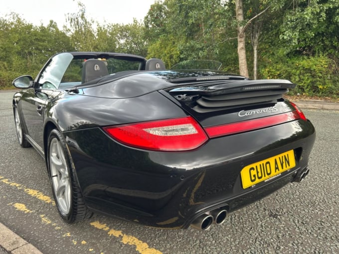 2025 Porsche 911
