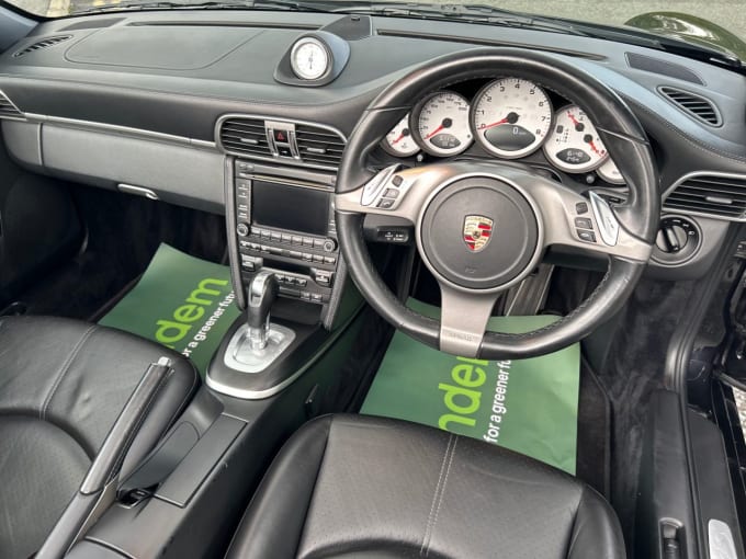 2025 Porsche 911