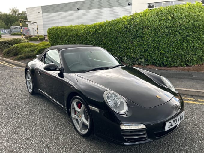 2025 Porsche 911