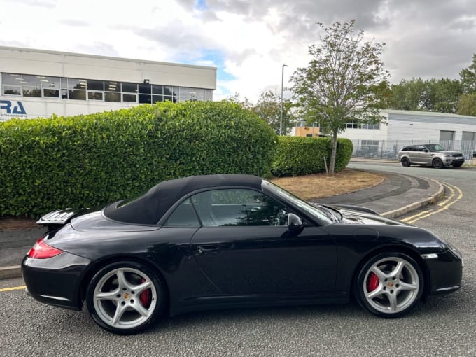 2025 Porsche 911