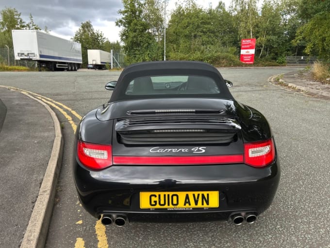 2025 Porsche 911