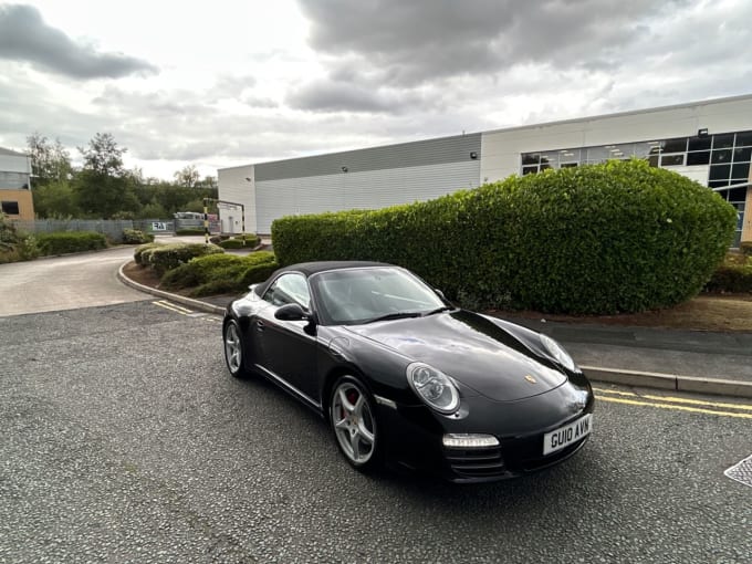 2025 Porsche 911