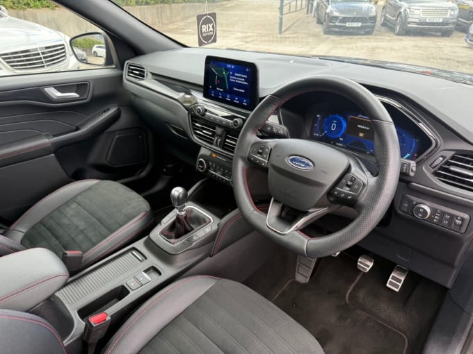 2025 Ford Kuga