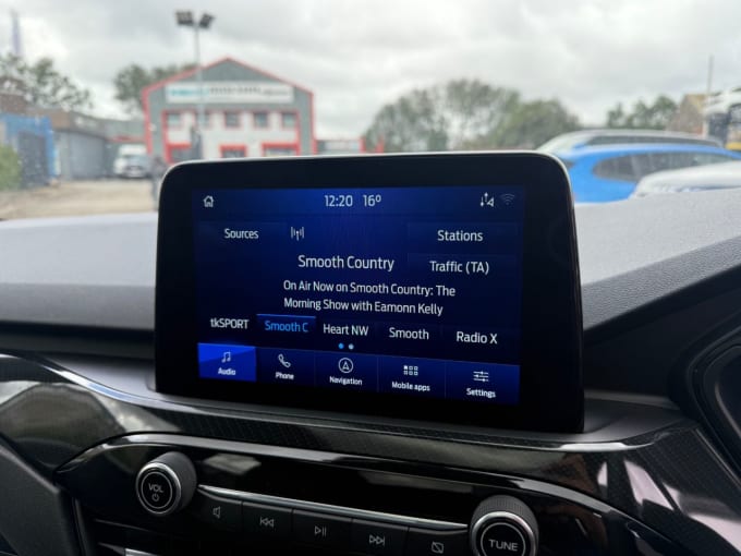 2025 Ford Kuga