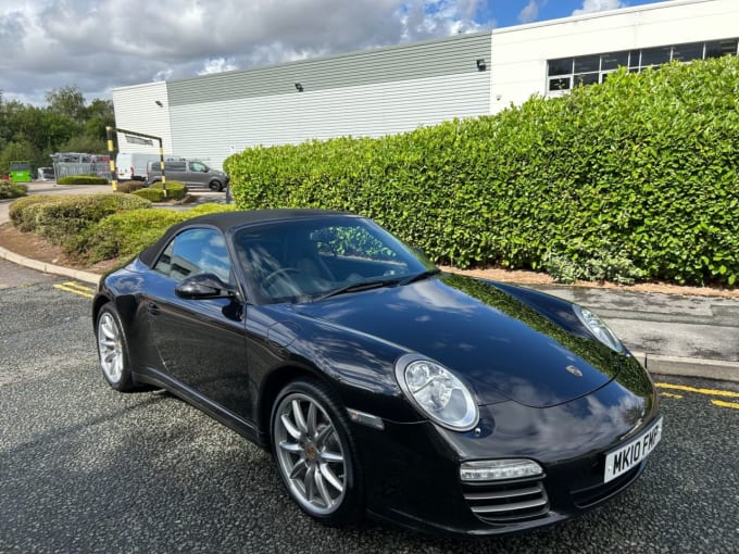 2025 Porsche 911