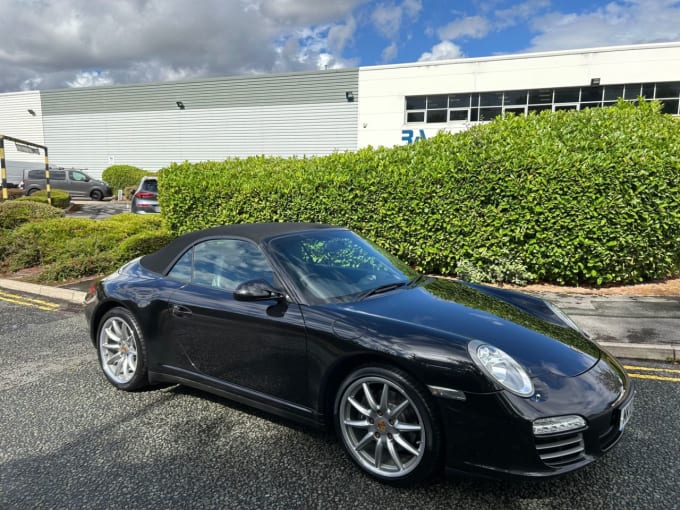 2025 Porsche 911
