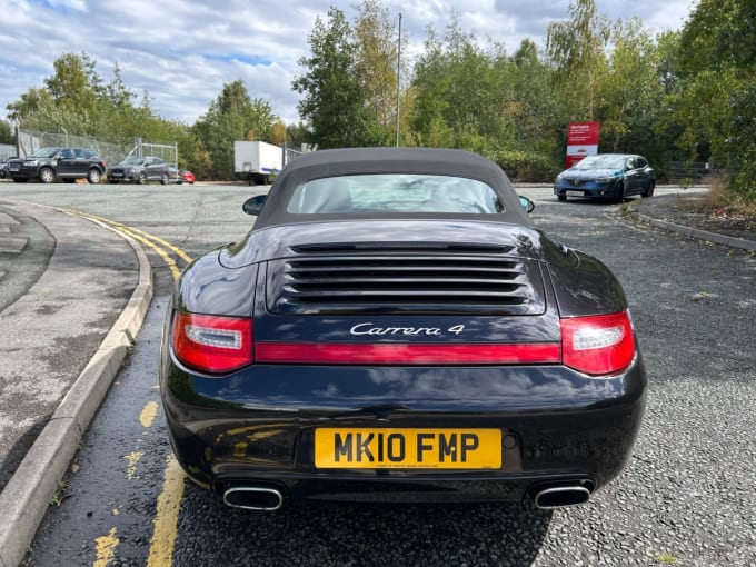 2025 Porsche 911
