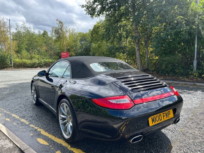 2025 Porsche 911