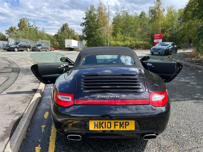 2025 Porsche 911