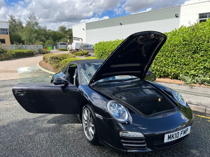 2025 Porsche 911
