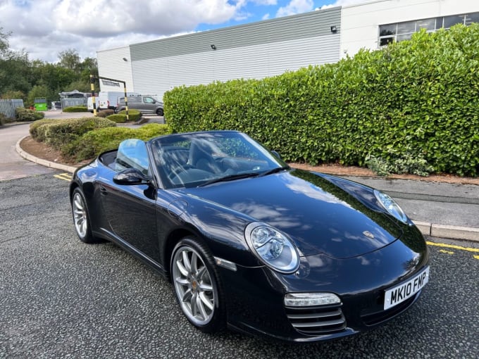 2025 Porsche 911