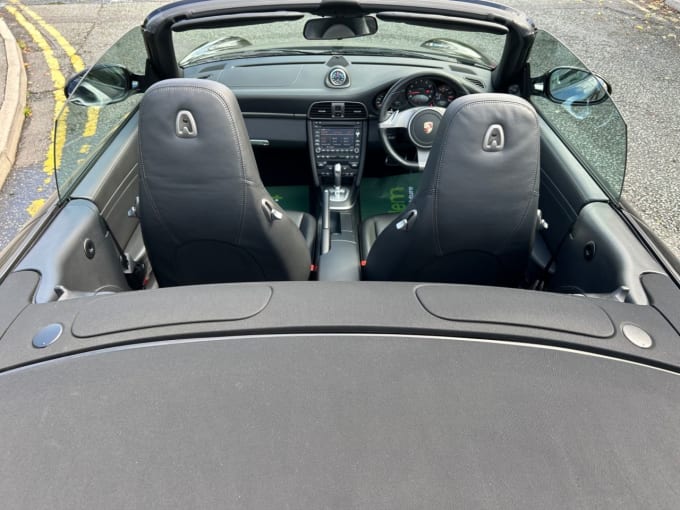 2025 Porsche 911
