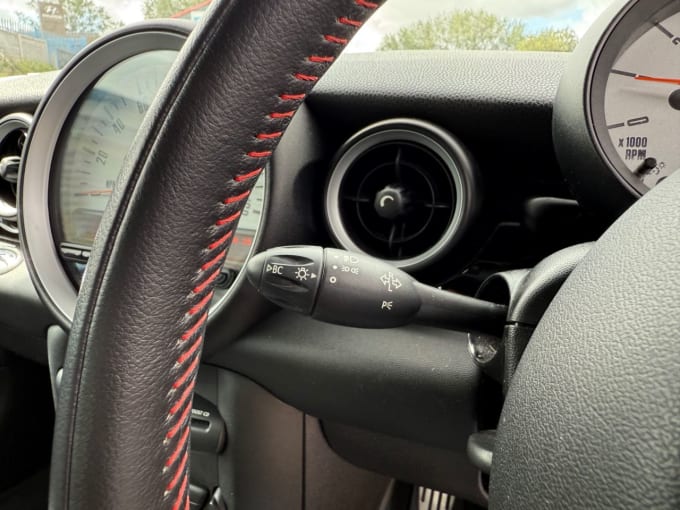 2025 Mini Hatch