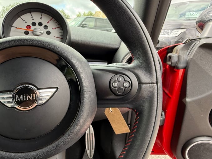 2025 Mini Hatch