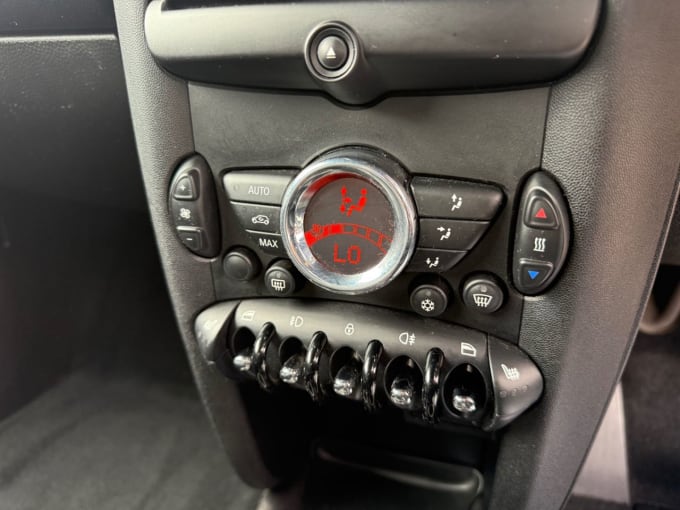 2025 Mini Hatch