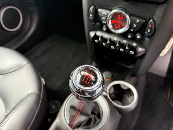 2025 Mini Hatch