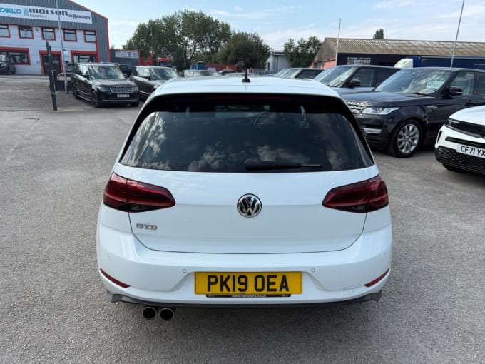 2025 Volkswagen Golf