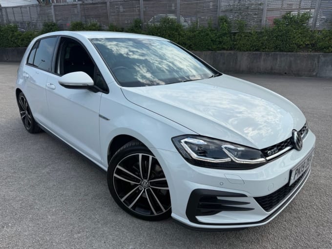 2025 Volkswagen Golf