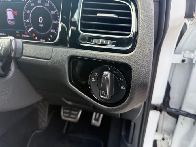 2025 Volkswagen Golf