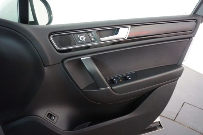 2015 Volkswagen Touareg