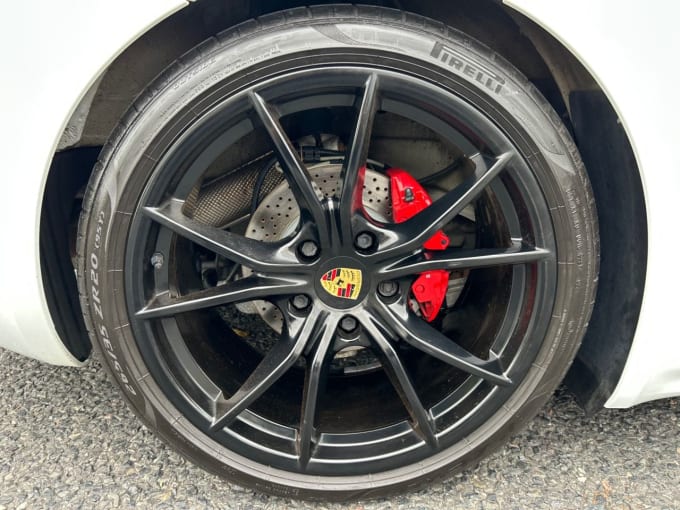 2025 Porsche 718 Cayman
