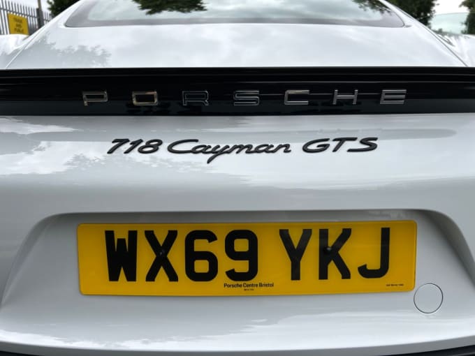2025 Porsche 718 Cayman