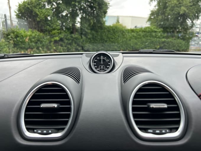 2025 Porsche 718 Cayman