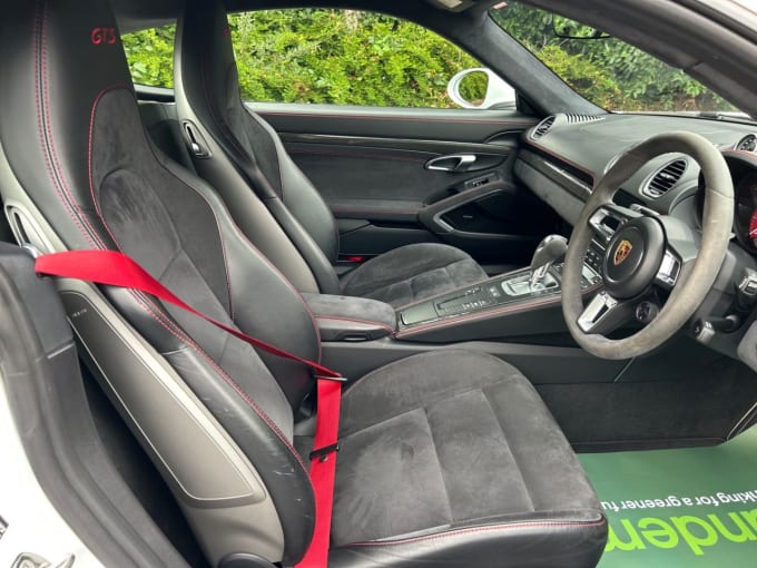 2025 Porsche 718 Cayman