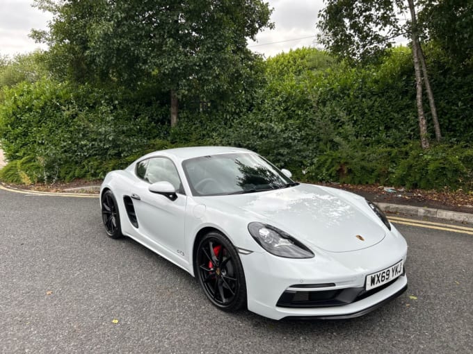 2025 Porsche 718 Cayman