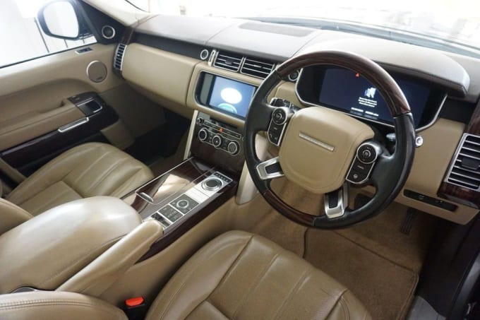 2025 Land Rover Range Rover