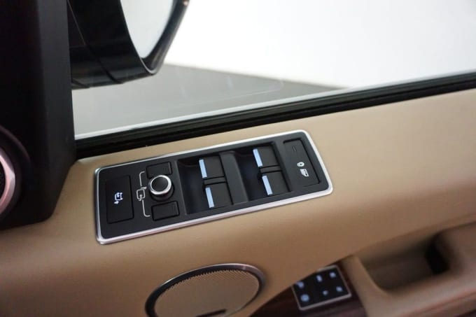 2025 Land Rover Range Rover