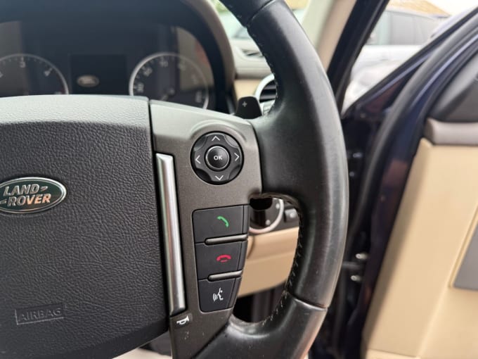 2025 Land Rover Discovery 4
