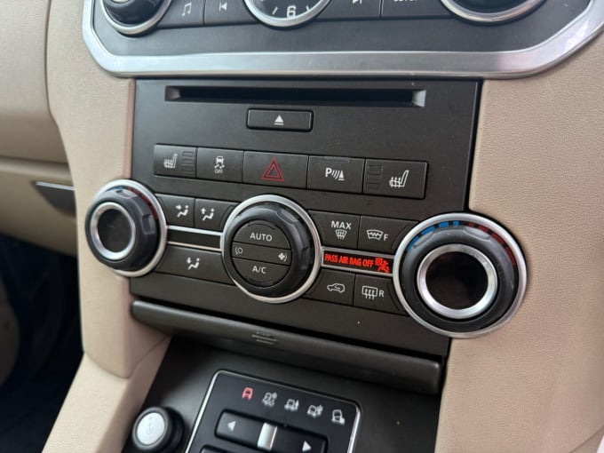 2025 Land Rover Discovery 4