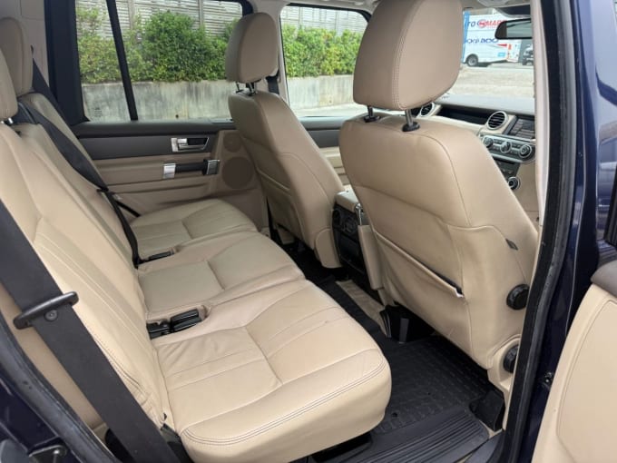 2025 Land Rover Discovery 4