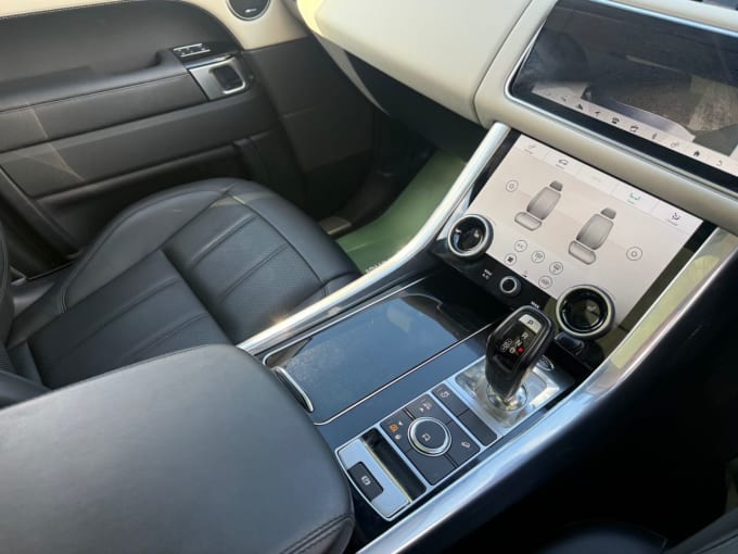 2021 Land Rover Range Rover Sport