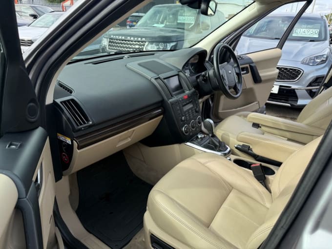 2025 Land Rover Freelander 2