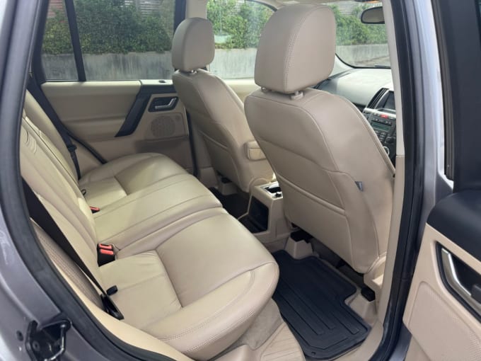 2025 Land Rover Freelander 2