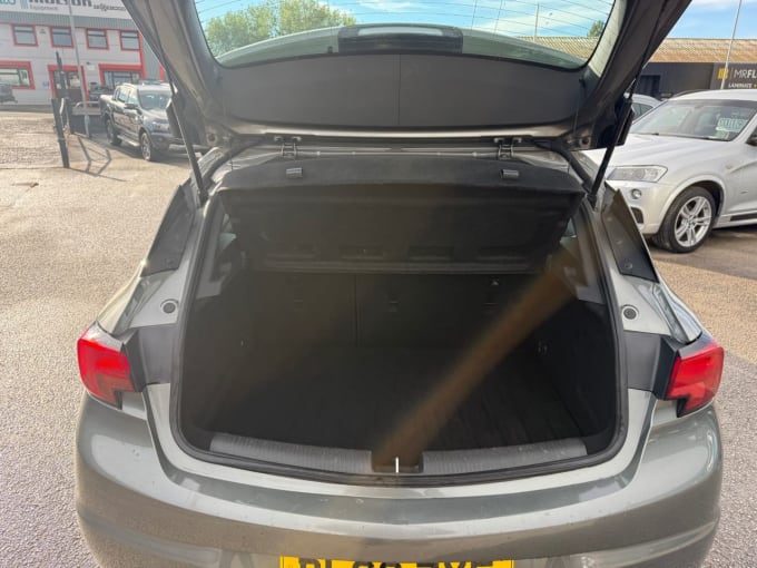 2016 Vauxhall Astra