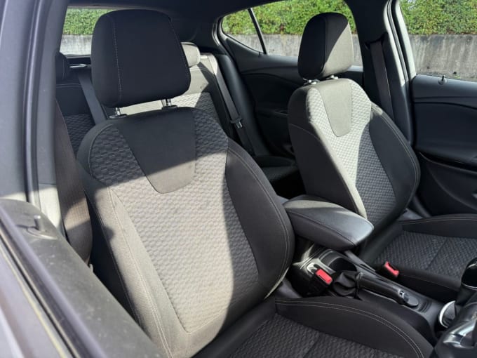 2016 Vauxhall Astra