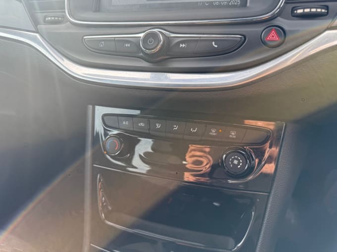 2016 Vauxhall Astra