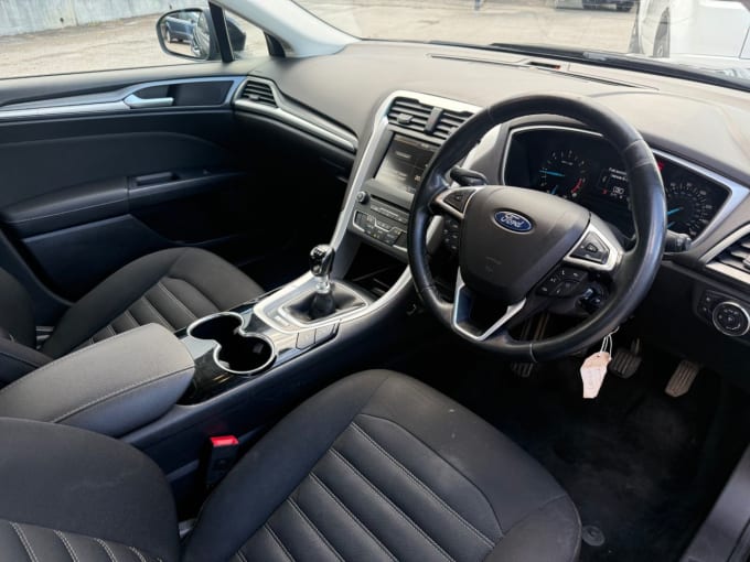 2016 Ford Mondeo