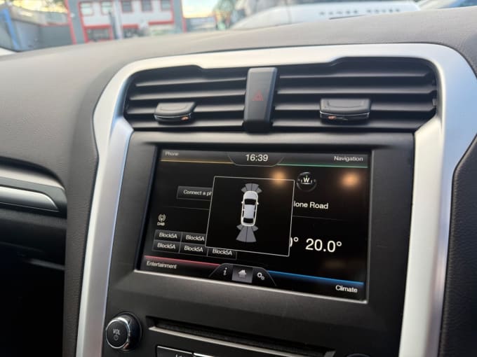 2016 Ford Mondeo