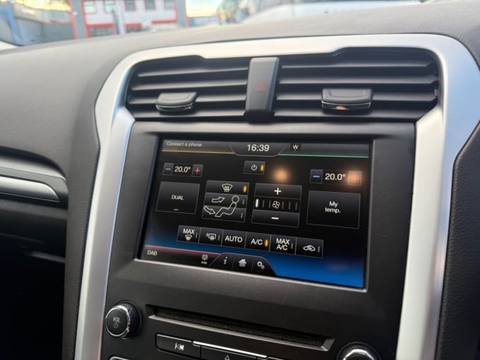 2016 Ford Mondeo