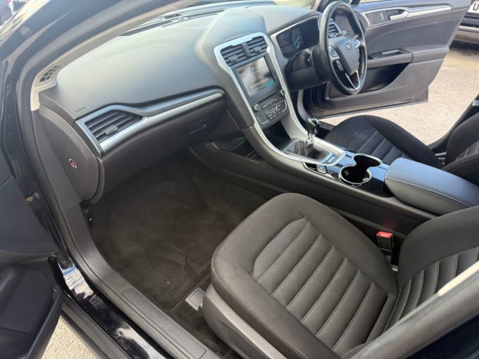 2016 Ford Mondeo