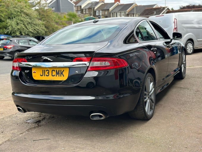 2011 Jaguar Xf