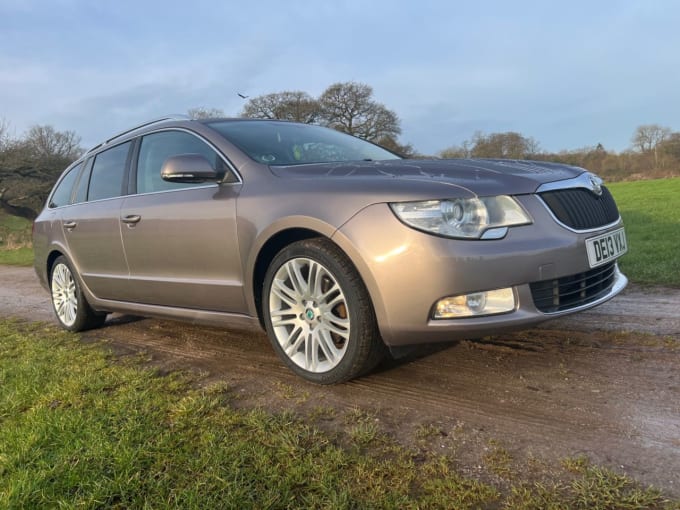 2025 Skoda Superb