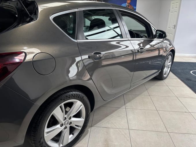2025 Vauxhall Astra