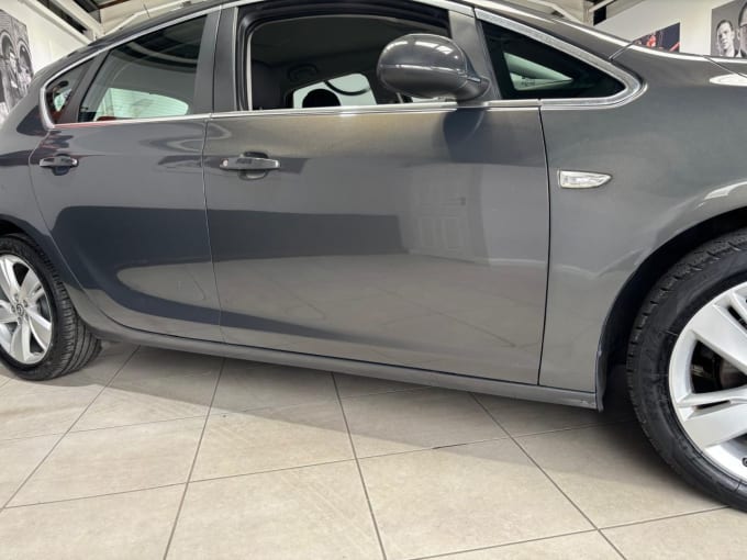 2025 Vauxhall Astra