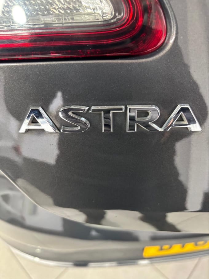 2025 Vauxhall Astra
