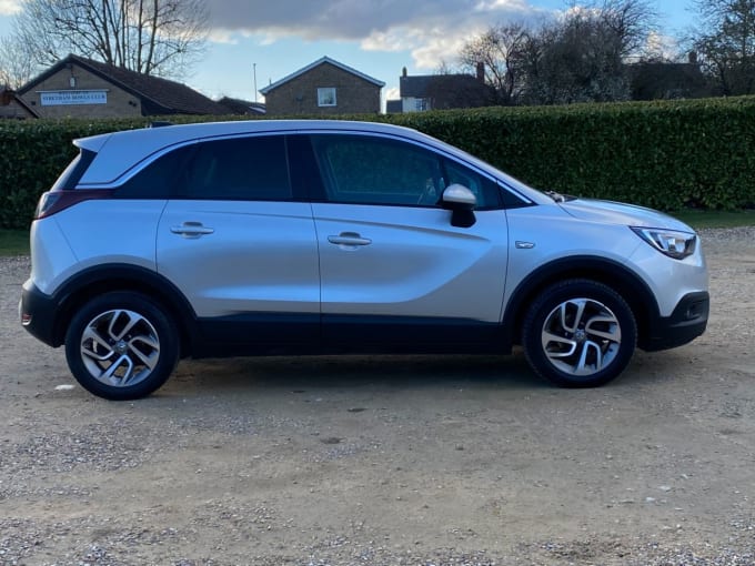 2025 Vauxhall Crossland X